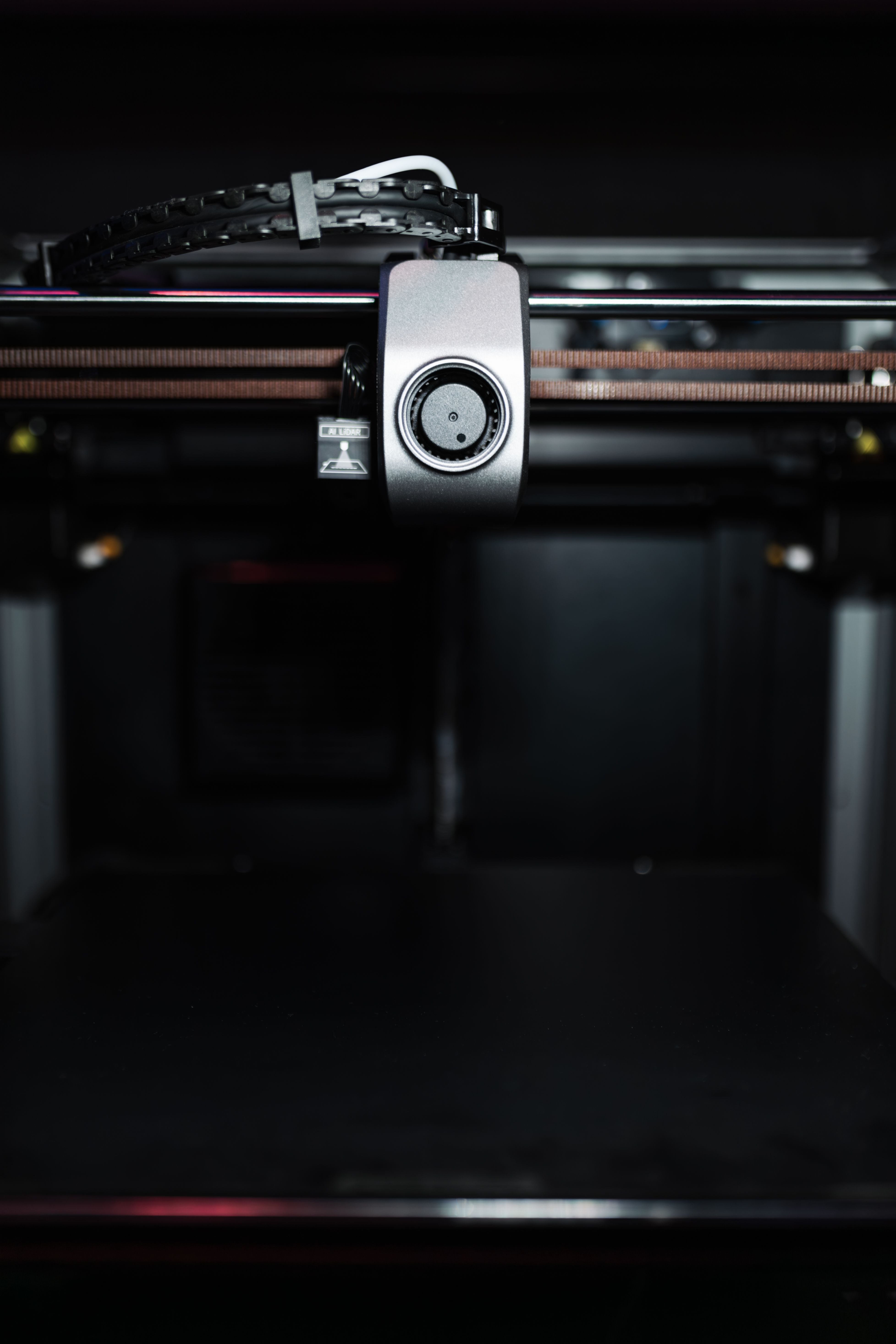 Düse eines industriellen 3D-Druckers in Nahaufnahme